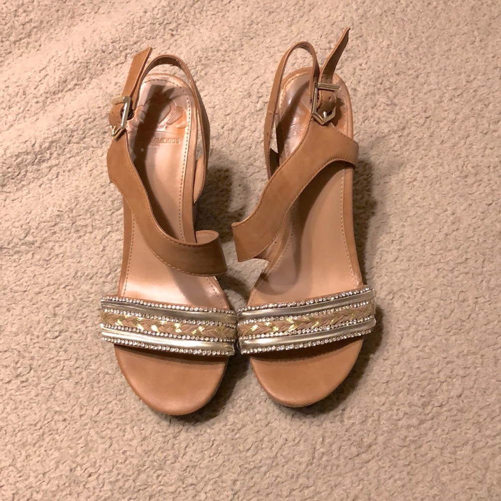 Fergalicious by Fergi Wedges